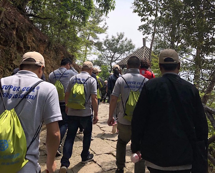 風(fēng)雨同舟毅路共行-歐感科技團(tuán)隊(duì)春游記