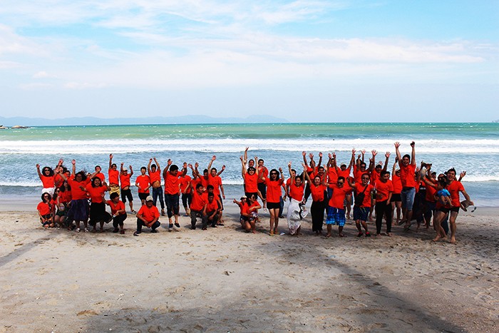 “服務(wù)全世界，歡樂歐感人”越南芽莊團建活動